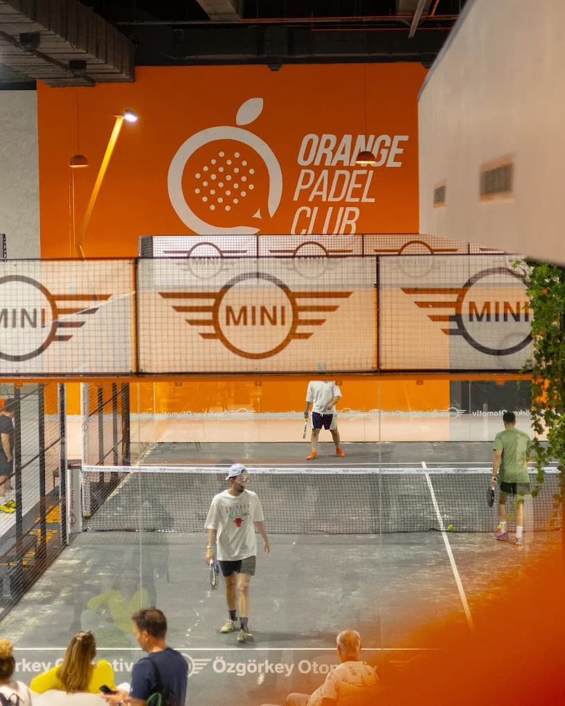 Orange Padel Club — fotoğraf 2